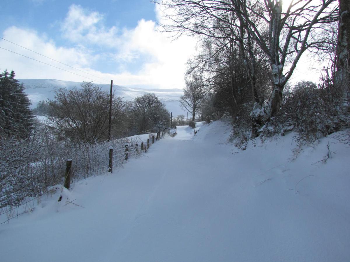 Wild Valley Bunkhouse Llanrhaeadr-ym-Mochnant Esterno foto